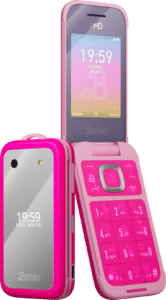 Um telefone de flip rosa. Com o nome da Barbie