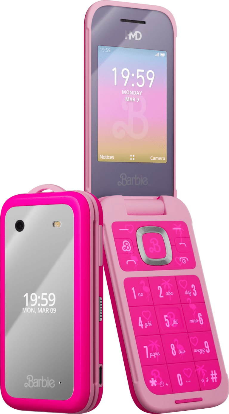 Um telefone de flip rosa. Com o nome da Barbie